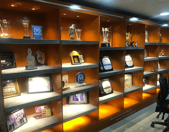 Getting Rewarded for Exceptional Service. Since 1971.
